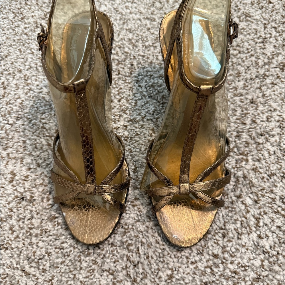 Elegant Gold Strappy Women's Sandals
